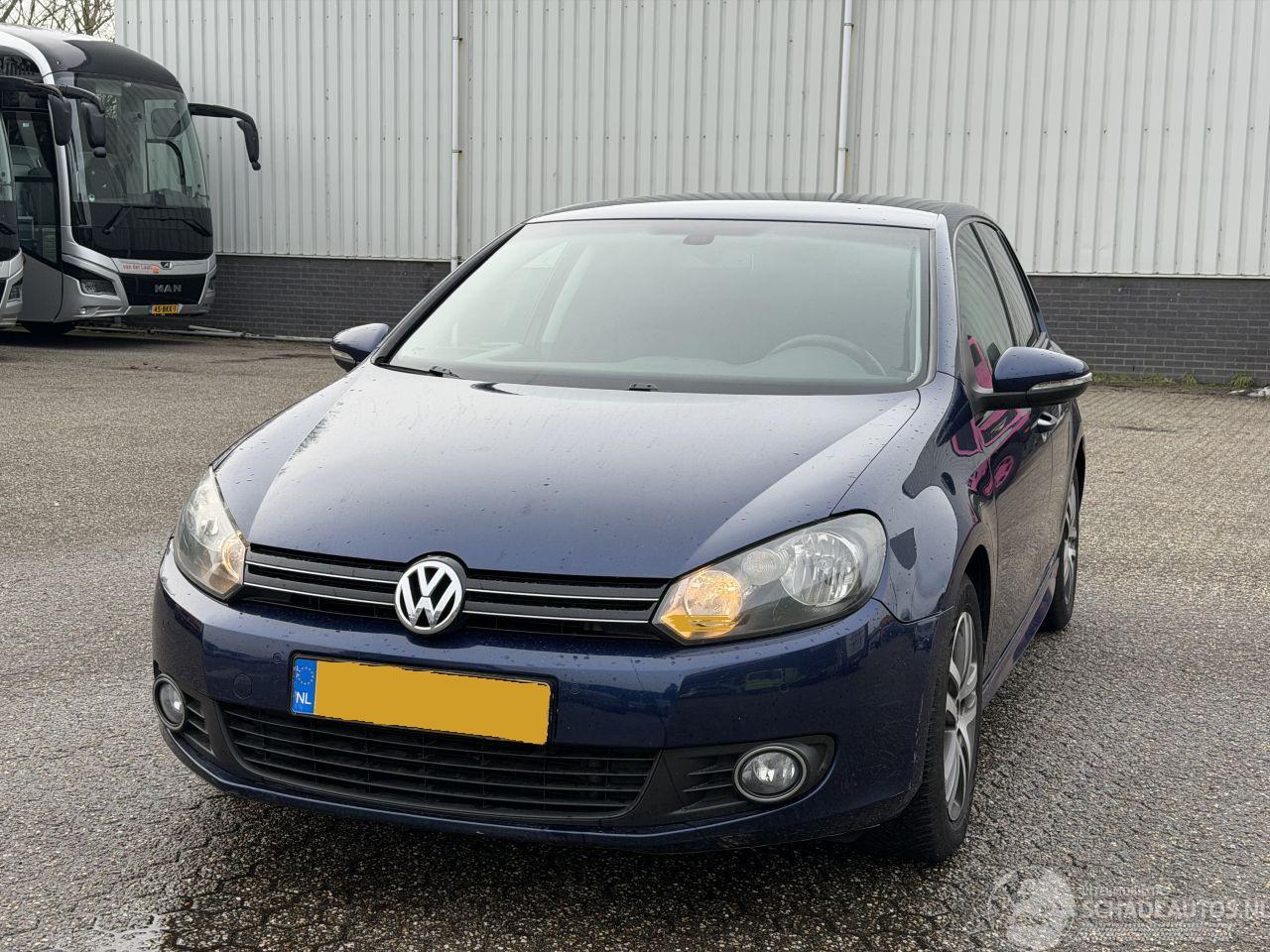 Volkswagen Golf 1.4 TSI Highline AUTOMAAT