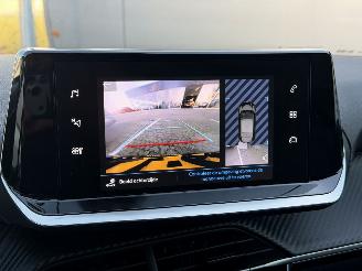 Peugeot 208 1.2 PureTech Allure Pack picture 18