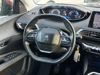 Peugeot 3008 1.2 PureTech Blue Lease Executive picture 13