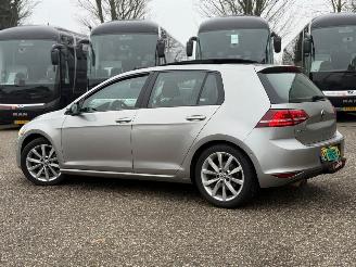 Volkswagen Golf Volkswagen Golf 1.4 TSI PANO/KEY-LESS Connected Series picture 7