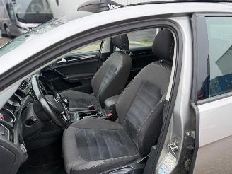 Volkswagen Golf Volkswagen Golf 1.4 TSI PANO/KEY-LESS Connected Series picture 13