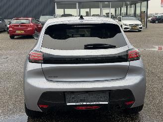 Peugeot 208 Automaat Benzine/Hybride 100PK picture 4