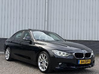 Vaurioauto  passenger cars BMW 3-serie 328i High Executive Automaat 2012/3