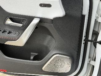 Mercedes A-klasse A200 AMG AUTOMAAT KM NAP picture 11