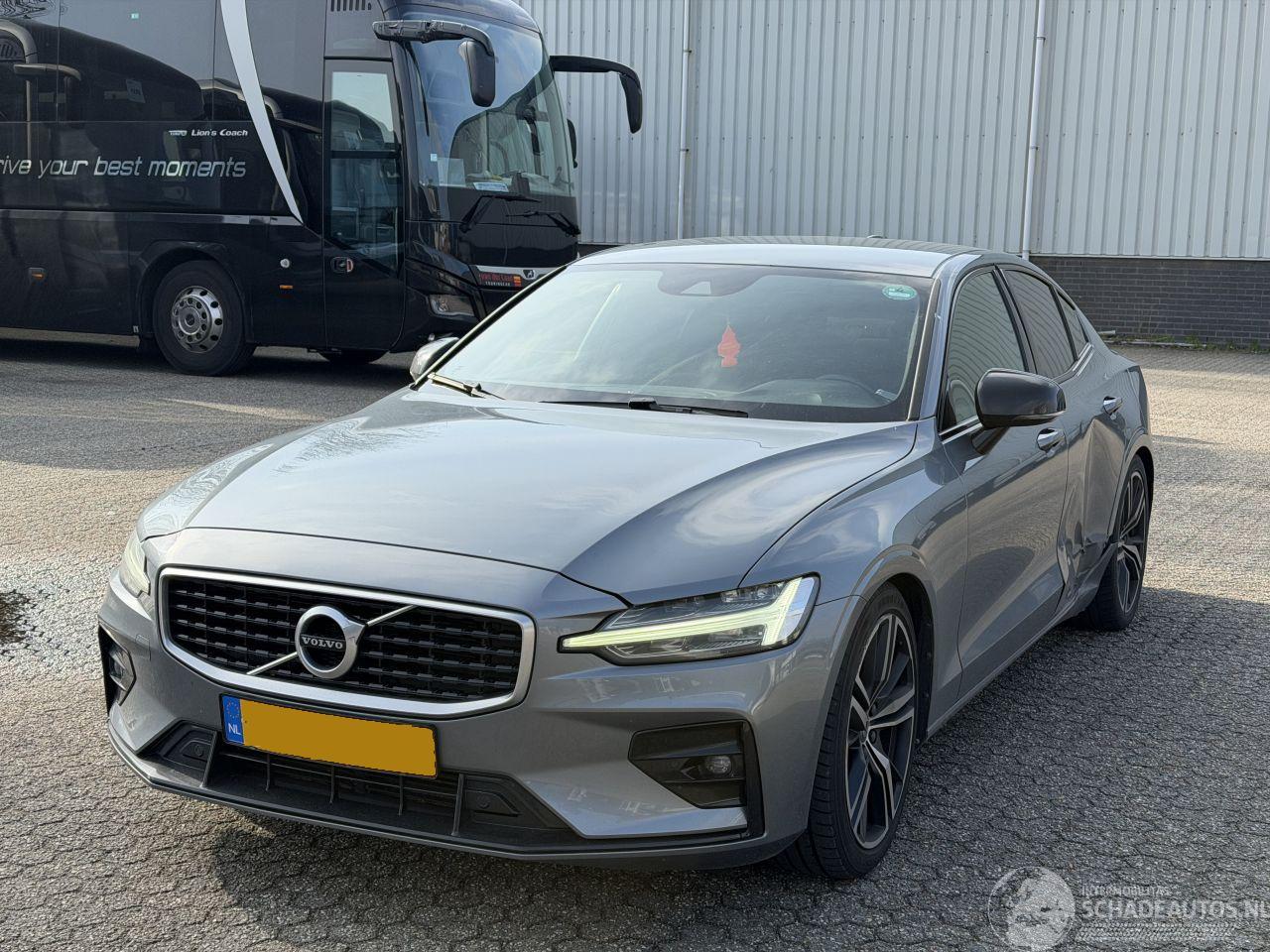Volvo S-60 S60 2.0 T4 R-Design