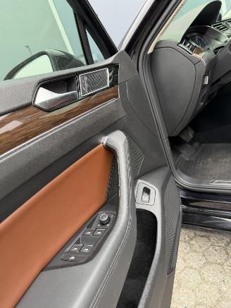 Volkswagen Passat 2.0 BiTDI 4 motion r-line picture 12