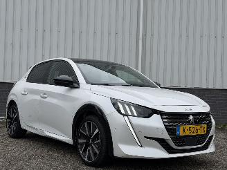 Avarii autoturisme Peugeot 208 1.2 GT-LINE AUTOMAAT/PANO 2021/3