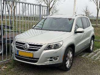 krockskadad bil auto Volkswagen Tiguan 2.0 TSI Sport&Style 4Motion 2009/1