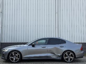 Volvo S-60 2.0 T4 R-Design AUTOMAAT/LED picture 3