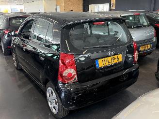 Kia Picanto 1.0 Seven AIRCO/NAP picture 3