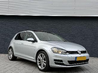 Schadeauto Volkswagen Golf 1.2TSI DSG/PANO HIGHLINE 2013/8