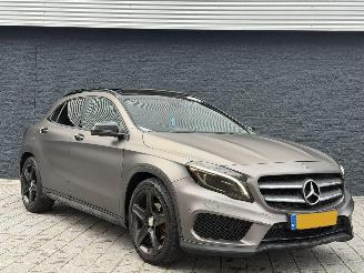 Voiture accidenté Mercedes GLA 200 CDI AMG PANO/AUTOMAAT/LED 2015/7