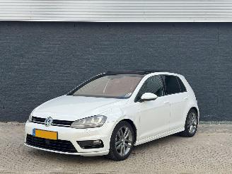 Volkswagen Golf 1.4TSI R-LINE DSG/PANO picture 8