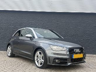 krockskadad bil auto Audi A1 1.4TFSI S-LINE AUTOMAAT 2010/12
