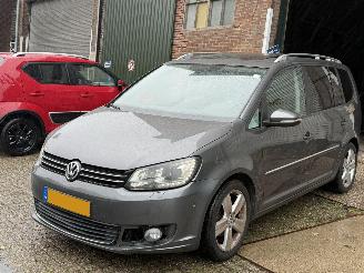 Avarii autoturisme Volkswagen Touran 1.4TSI PANO/DSG HIGHLINE 2017/10