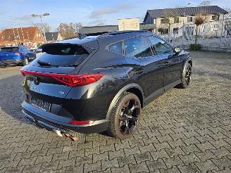 krockskadad bil auto Cupra Formentor VZ 287 kW 2024/6