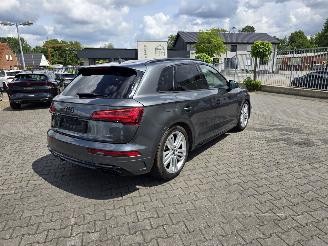 Audi Q5  picture 2