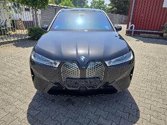 Auto incidentate BMW iX M60 PANORAMA SOFT-CLOSE 2023/8
