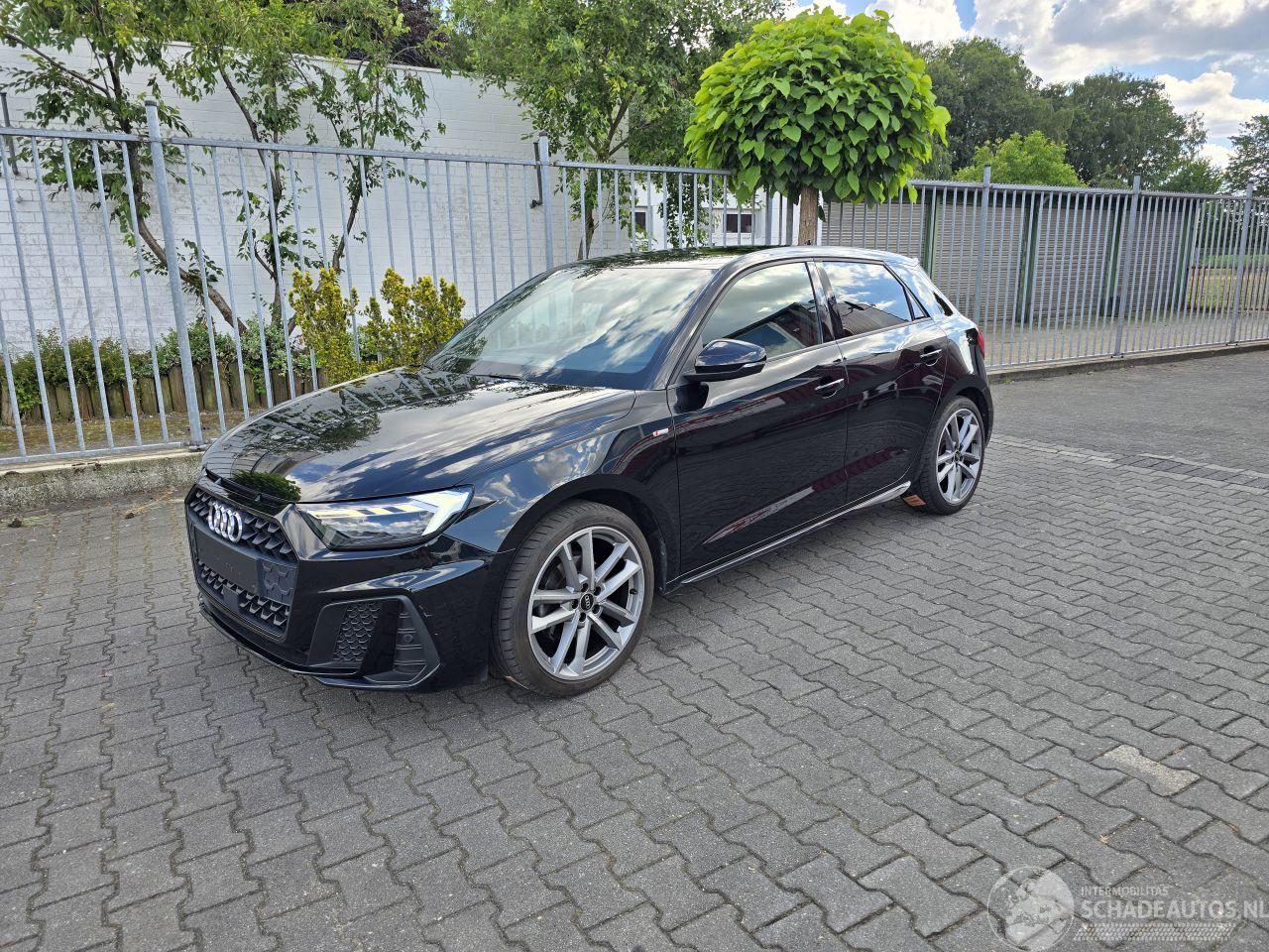 Audi A1 TFSi 30 S-LINE
