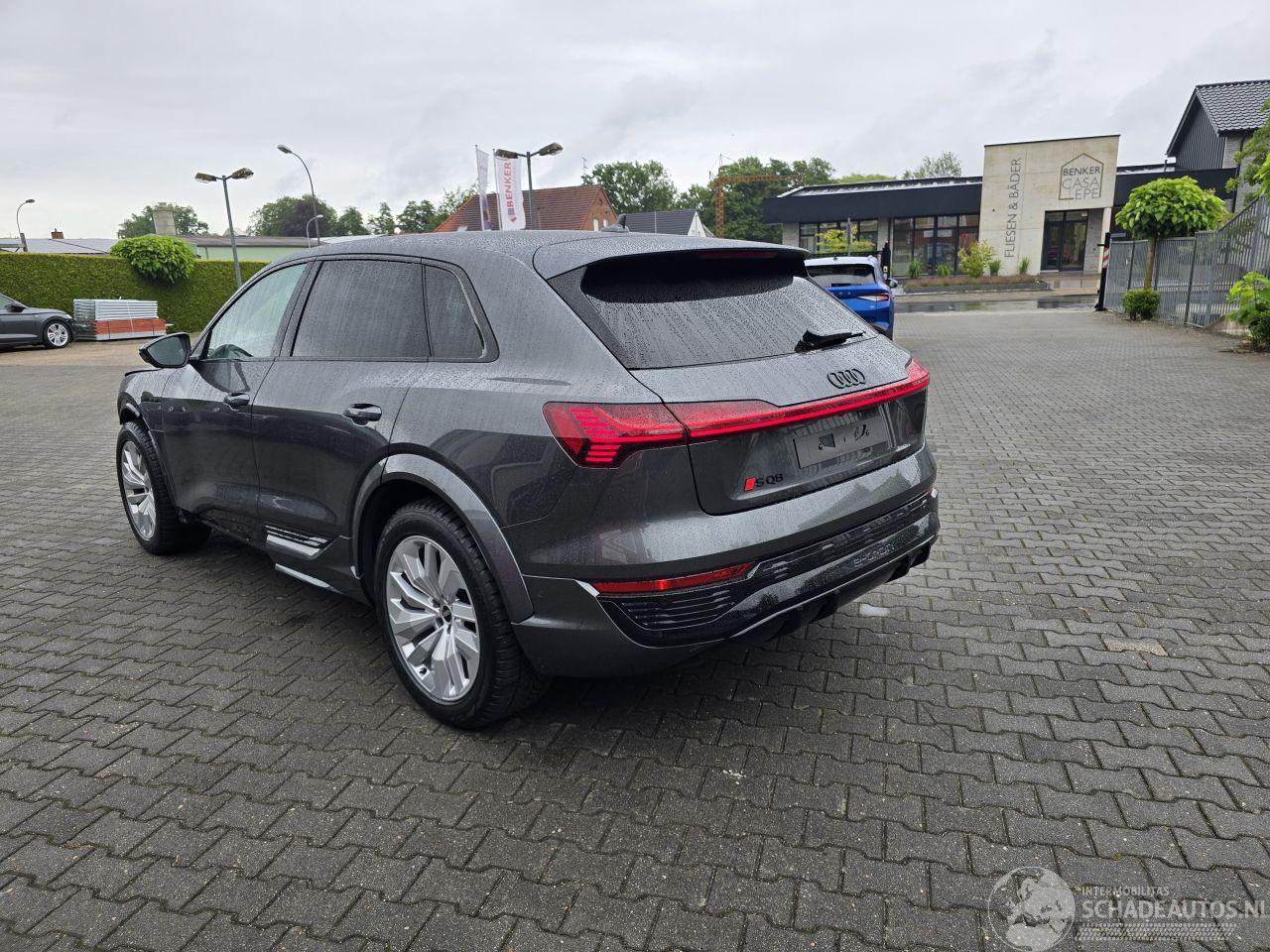 Audi SQ8 