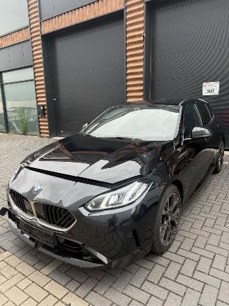 Damaged car BMW 1-serie M120i Vol M pakket - Full M package 2025/11