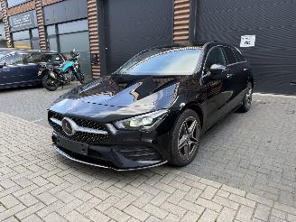 uszkodzony samochody osobowe Mercedes Cla-klasse 250e AMG Pakket 2022/12