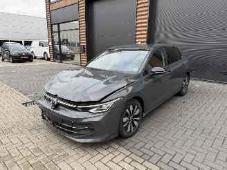 skadebil auto Volkswagen Golf 8.5 Facelift 1.5 eTSI 2025/11