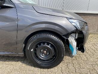 Peugeot 208 1.2 PureTech Active Airco, PDC, Apple Carplay & Android Auto picture 17