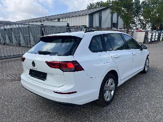 Volkswagen Golf 8 Variant 1.0 eTSI Automaat picture 5