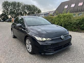 Damaged car Volkswagen Golf 8.5 Hatchback 1.5 TSI /9