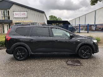 Dacia Jogger Extreme 1.6 Hybride 7P picture 4