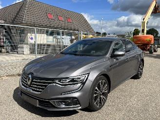 Auto incidentate Renault Talisman Initiale Paris 2020/12