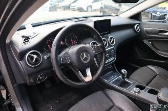 Mercedes A-klasse 180 D picture 12