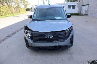 krockskadad bil bedrijf Ford Transit 1.0 BENZ 2024/9