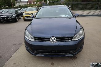 Damaged car Volkswagen Golf 1.6 TDI 2014/3