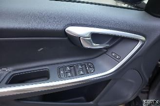 Volvo S-60 1.5 BENZ picture 10
