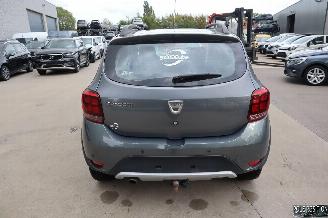 Dacia Sandero 0.9 BENZ picture 4