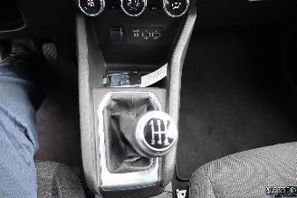 Renault Clio 1.0 BENZ picture 18