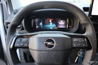 Opel Combo 1.5 CDTI picture 18