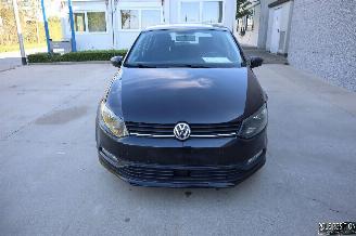 Vaurioauto  passenger cars Volkswagen Polo 1.0 BENZ 2016/5