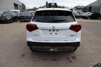 Suzuki Vitara 1.5 HYBRIDE picture 4
