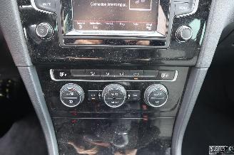 Volkswagen Golf 1.6 TDI picture 16