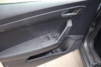 Seat Arona 1.0 BENZ picture 10