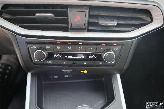 Seat Arona 1.0 BENZ picture 16