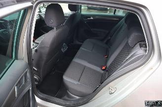 Volkswagen Golf 1.0 BENZ picture 10