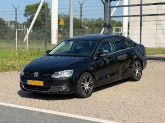 škoda osobní automobily Volkswagen Jetta 1.4 TSI Highline DSG 2012/5