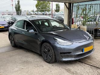 Tesla Model 3 Longe Range AWD 75KWH NAP picture 3