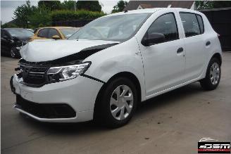 skadebil auto Dacia Sandero 1.0I SCE ESSENTIAL 2020/11
