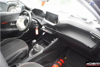 Peugeot 208 II ACTIVE picture 3