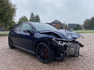 krockskadad bil auto Volkswagen Golf GTI 2023 180kw 2023/12
